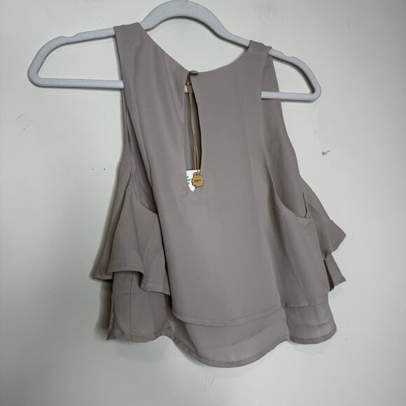 Show Me Your Mumu King Crop Top Gray Sleeveless Tiered Women’s Large NWT - Picture 5 of 9